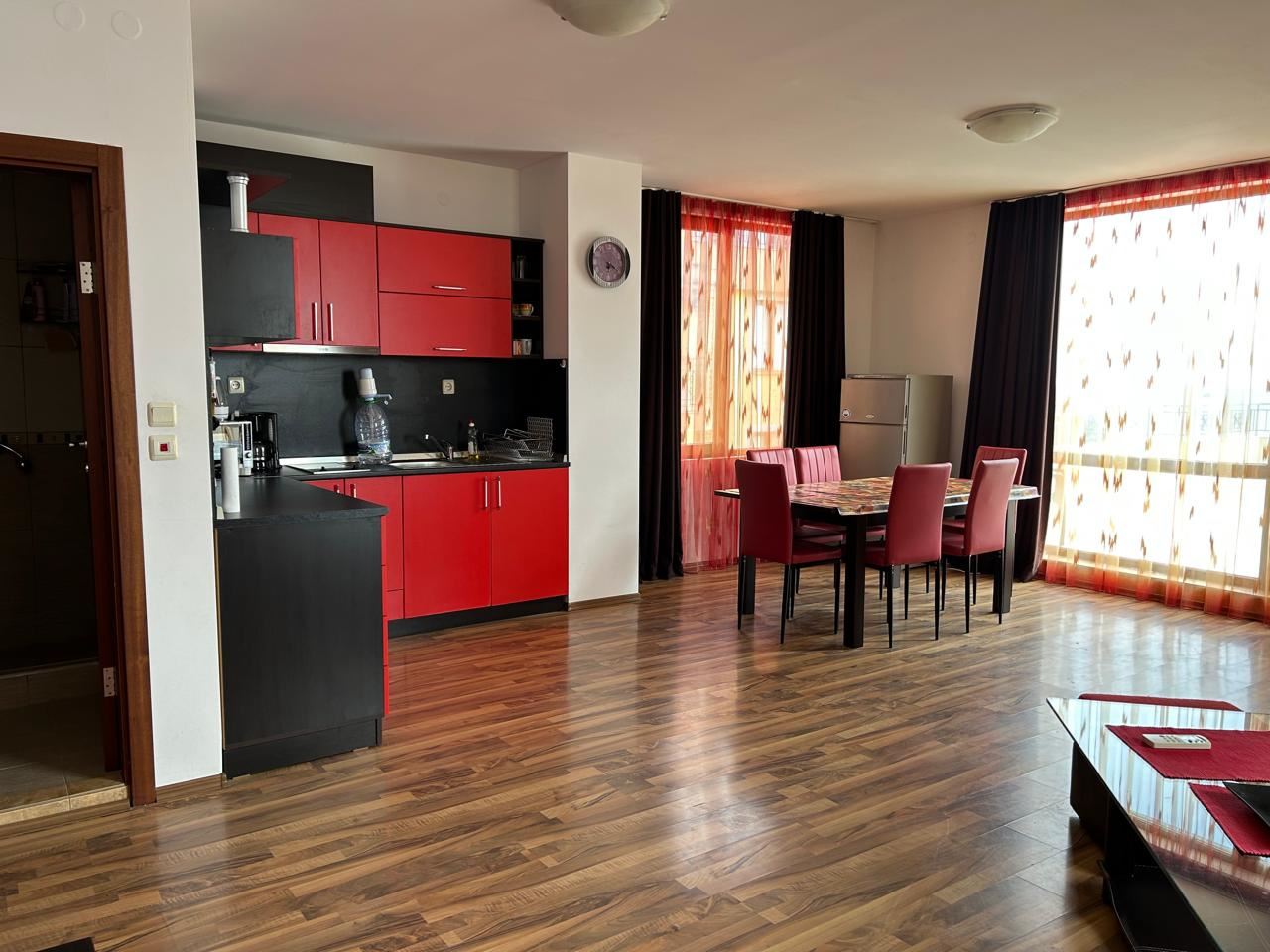 Spacious Apartment with Two Bedrooms and Panoramic Sea View in Sveti Vlas