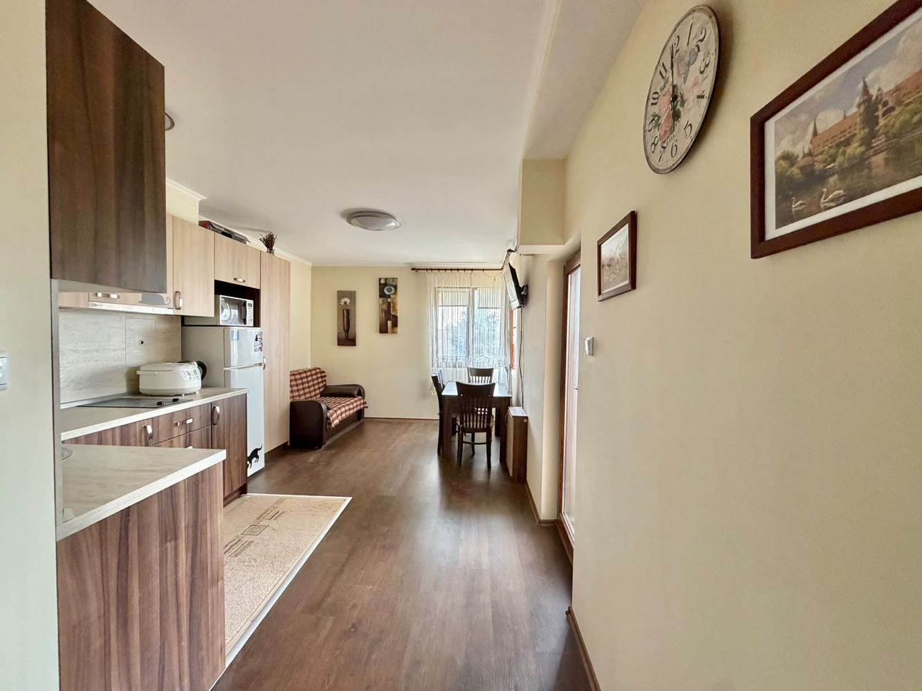 One-bedroom apartment with sea view and low maintenance fee in Ravda