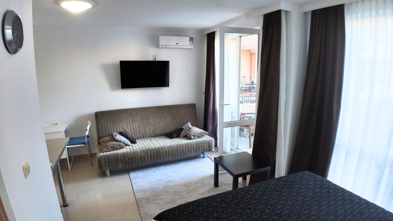 Stylish Studio with Pool View in Sunny Beach – Comfort and Excellent Amenities