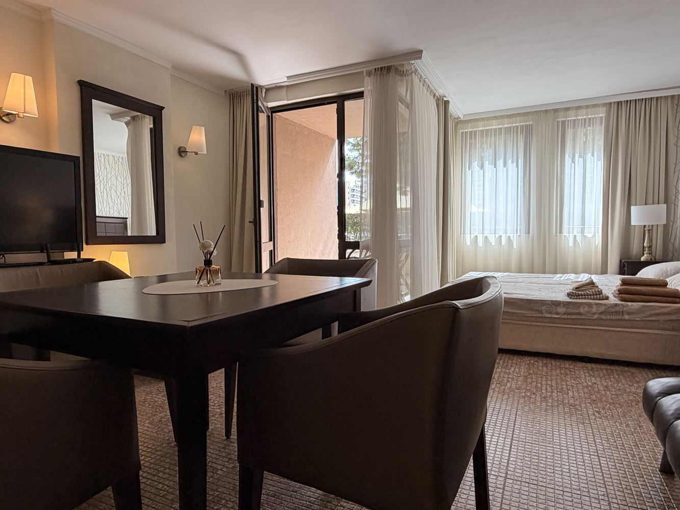 Exclusive studio with garden and direct pool access – 100 m from the sea in Sunny Beach