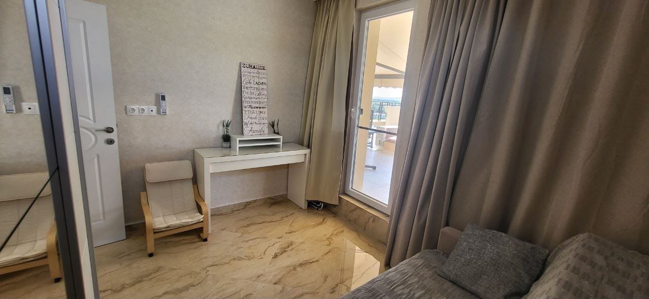 Three-room Apartment with a Large Panoramic Terrace in a Stylish Complex in Sunny Beach