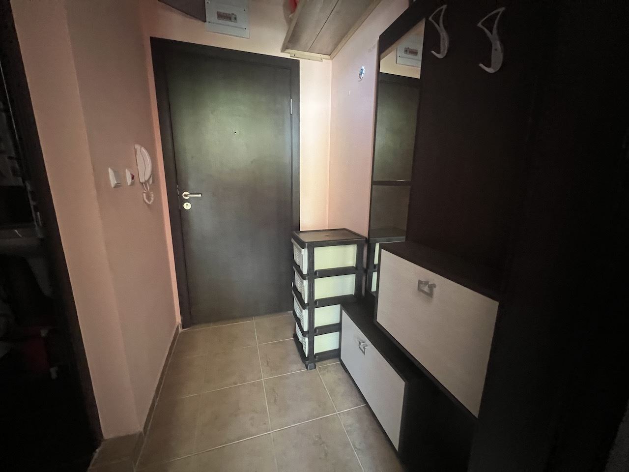 Cozy studio in the heart of Elenite – just minutes from the beach, in a gated complex with a pool and excellent amenities