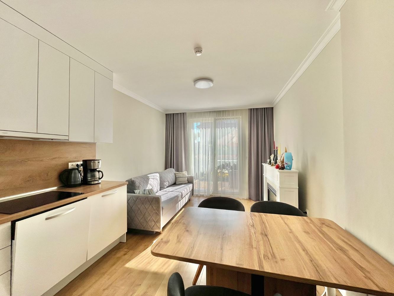 Two-level apartment with two bedrooms in the centre of Ravda – luxury, comfort and excellent location close to the sea