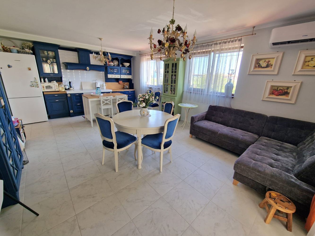 Exclusive apartment with three bedrooms – ultimate living standard and discreet luxury