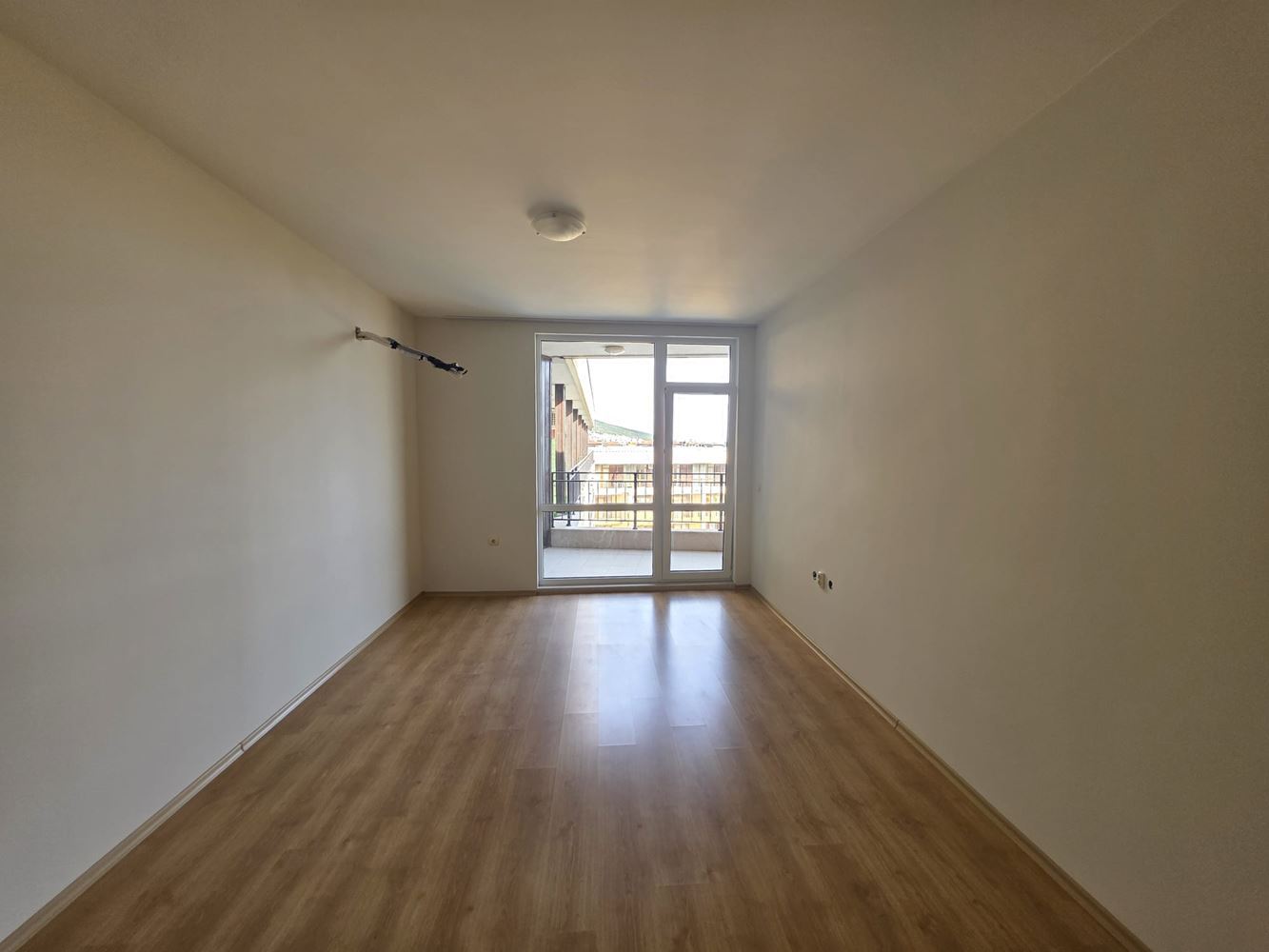 New One-Bedroom Apartment with Sea Views in Sveti Vlas
