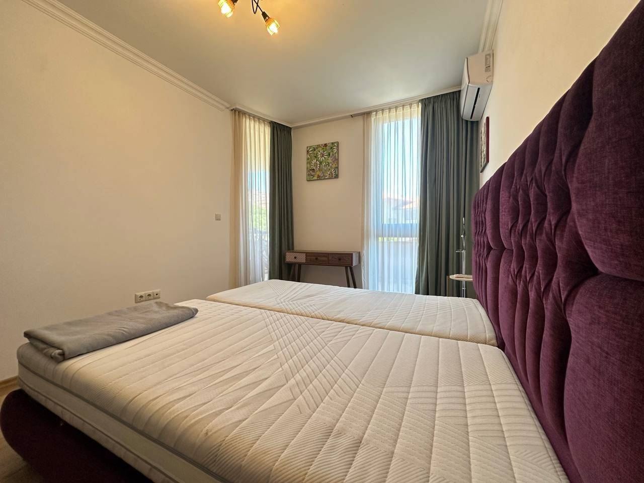 Two-Bedroom Apartment with Sea View 200 m from the Beach in Sveti Vlas