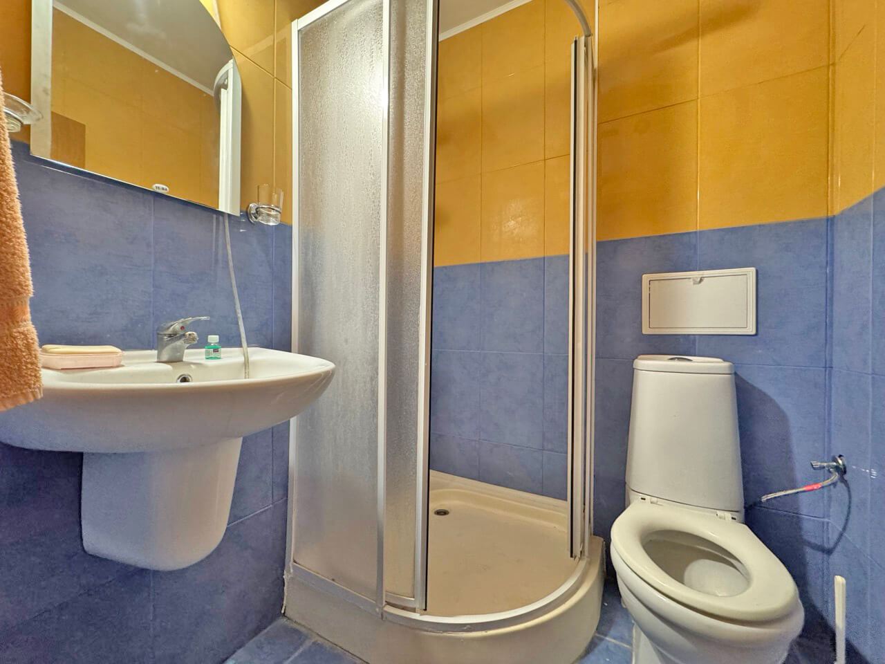 Two-room apartment with pool view, 100 m from the beach in Sunny Beach
