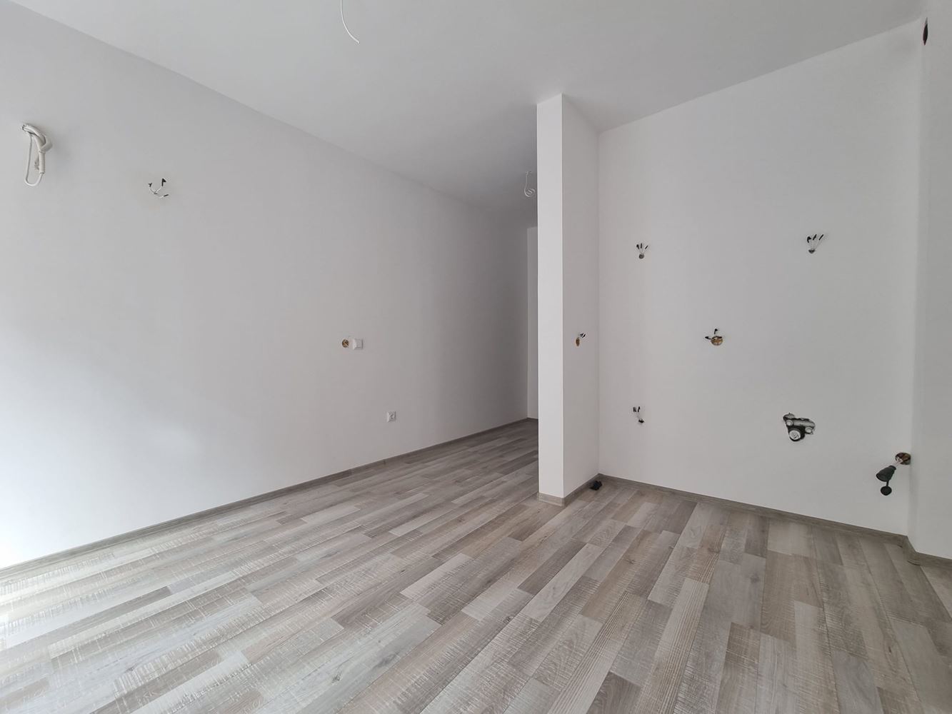 One-bedroom apartment in Sveti Vlas with no maintenance fee – comfort and tranquility 400 m from the sea