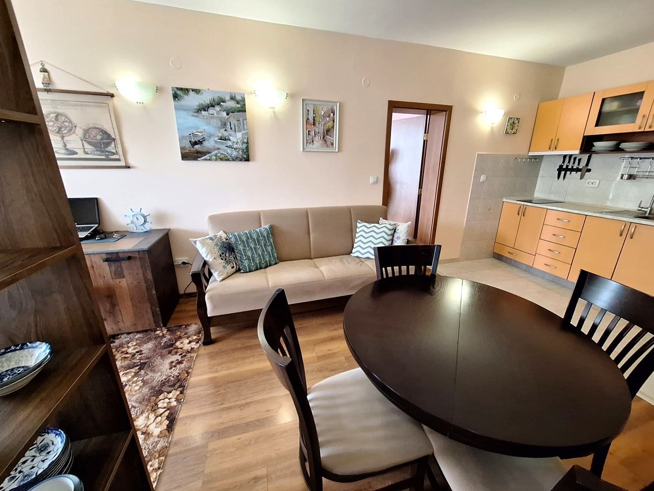 Spacious and Fully Furnished One-Bedroom Apartment Near the Beach