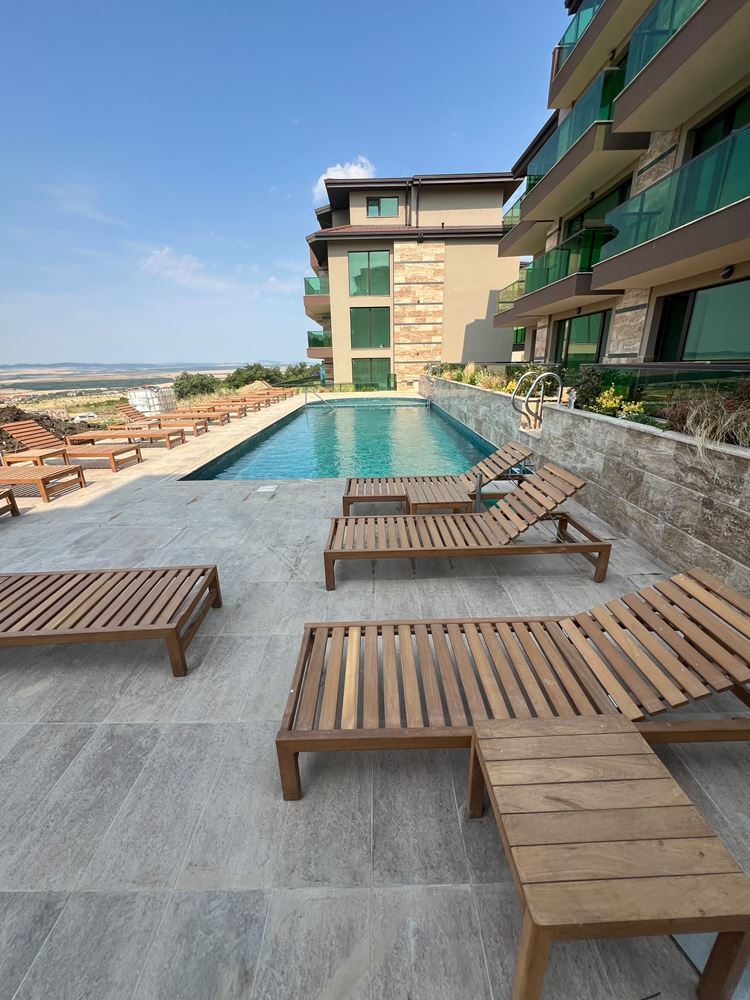 Two-Room Apartment with Sea Views and Designer Renovation in a Green Complex in Sunny Beach