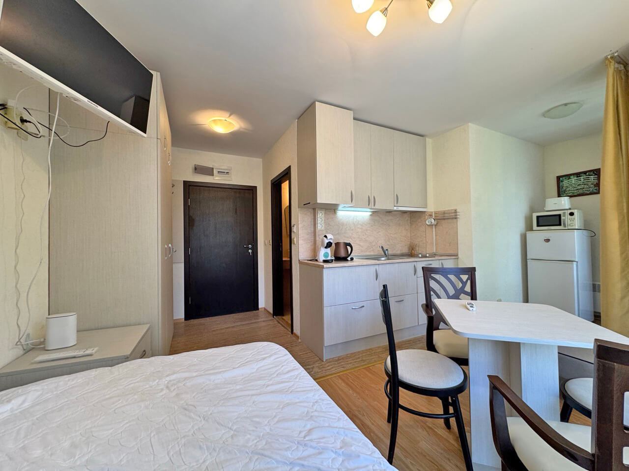 Stylish Furnished Studio in the Heart of Sunny Beach – Tranquillity Close to Cacao Beach