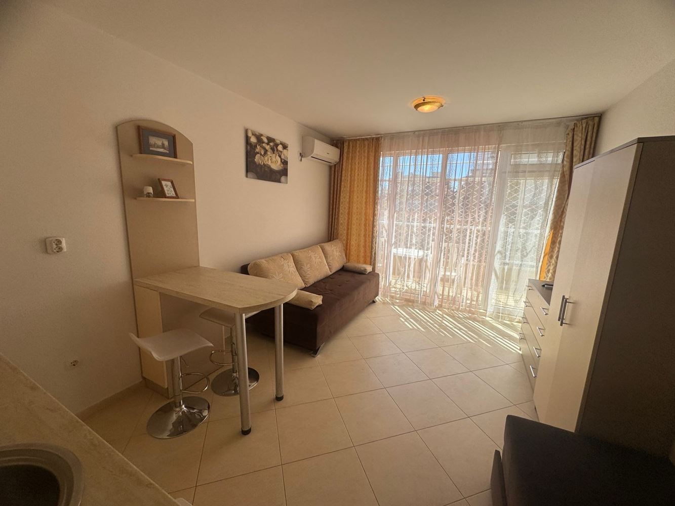 Cozy fully furnished studio 300 m from the sea in Pomorie – an excellent investment and holiday property