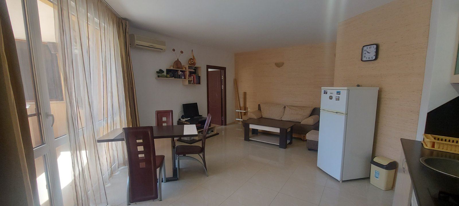 Spacious two-bedroom apartment in a modern complex in the center of Sunny Beach