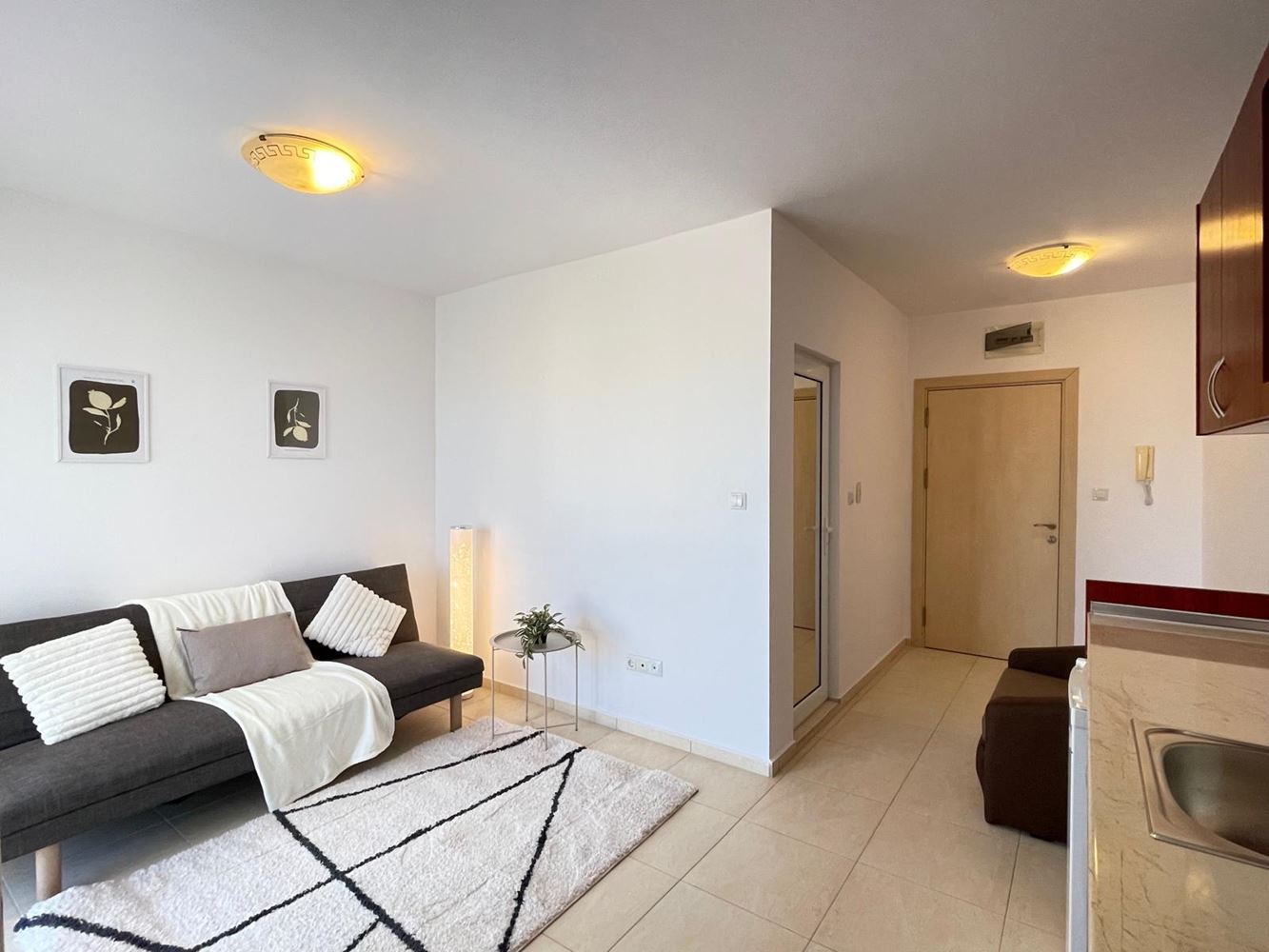 Stylish furnished studio in a year-round complex in Sunny Beach, 400 meters from the beach
