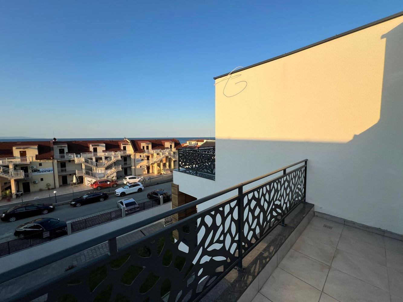 Two-Bedroom Apartment with Panoramic Sea View – Just Steps from the Beach in Sozopol