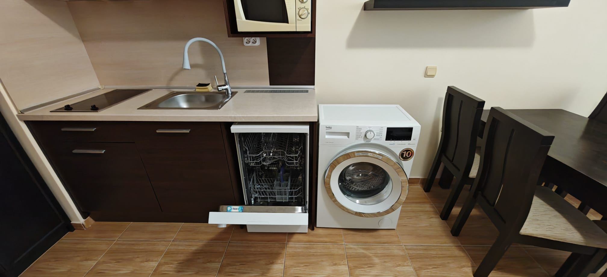 Spacious One-Bedroom Apartment with Pool View in a Luxury Complex in Sveti Vlas