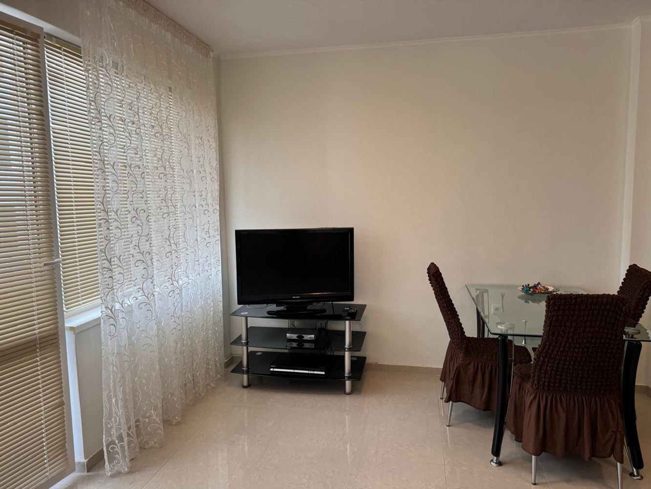 Beautiful One-Bedroom Apartment in Pomorie – Just 100 Metres from the Sea, Cosy and Comfortable, in Excellent Condition