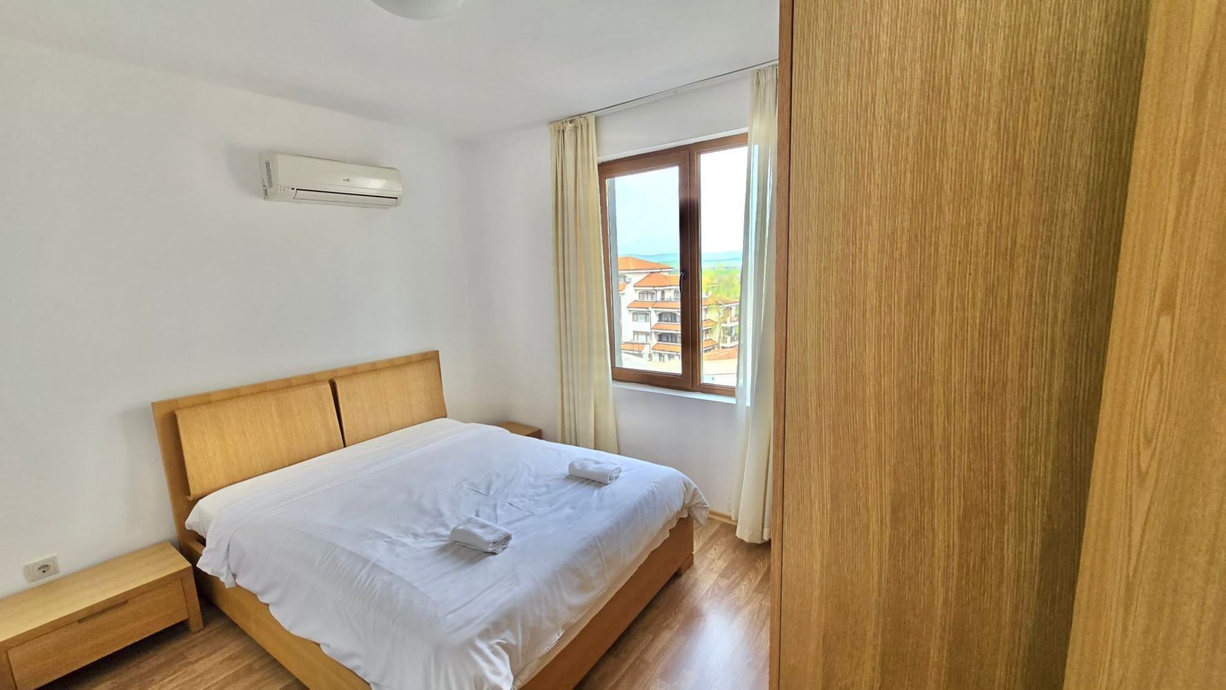 Attractive one-bedroom apartment with pool view in Aheloy