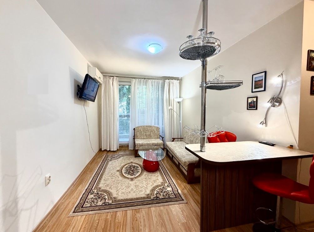 Studio apartment in Nessebar – seaside cosiness, a swimming pool and tranquillity in a gated complex