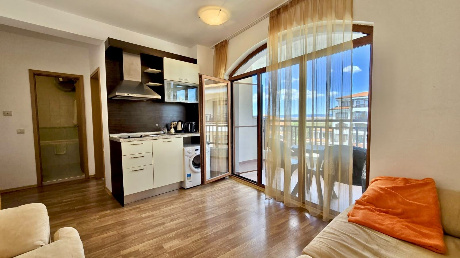 Attractive one-bedroom apartment with pool view in Aheloy
