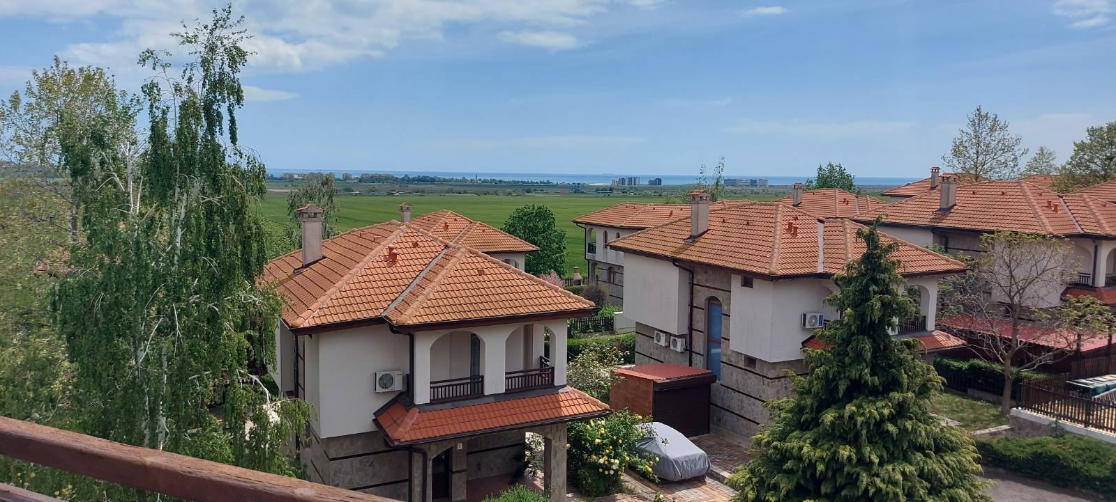 One-bedroom apartment with panoramic sea view in Aheloy – comfort, space and tranquility