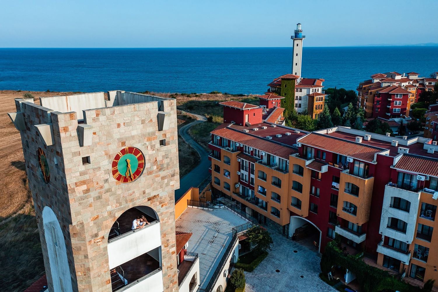 Spacious studio with sea view in a prestigious complex in Aheloy