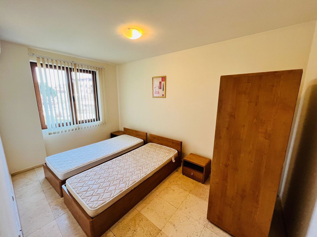 Spacious two-bedroom apartment with sea view in a luxury first-line complex in Sveti Vlas