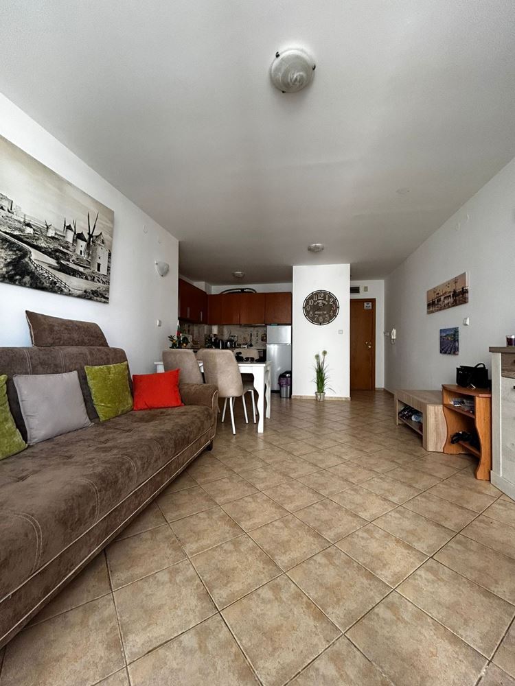 Spacious and stylishly furnished one-bedroom apartment in the heart of Sunny Beach – ideal for living or investment