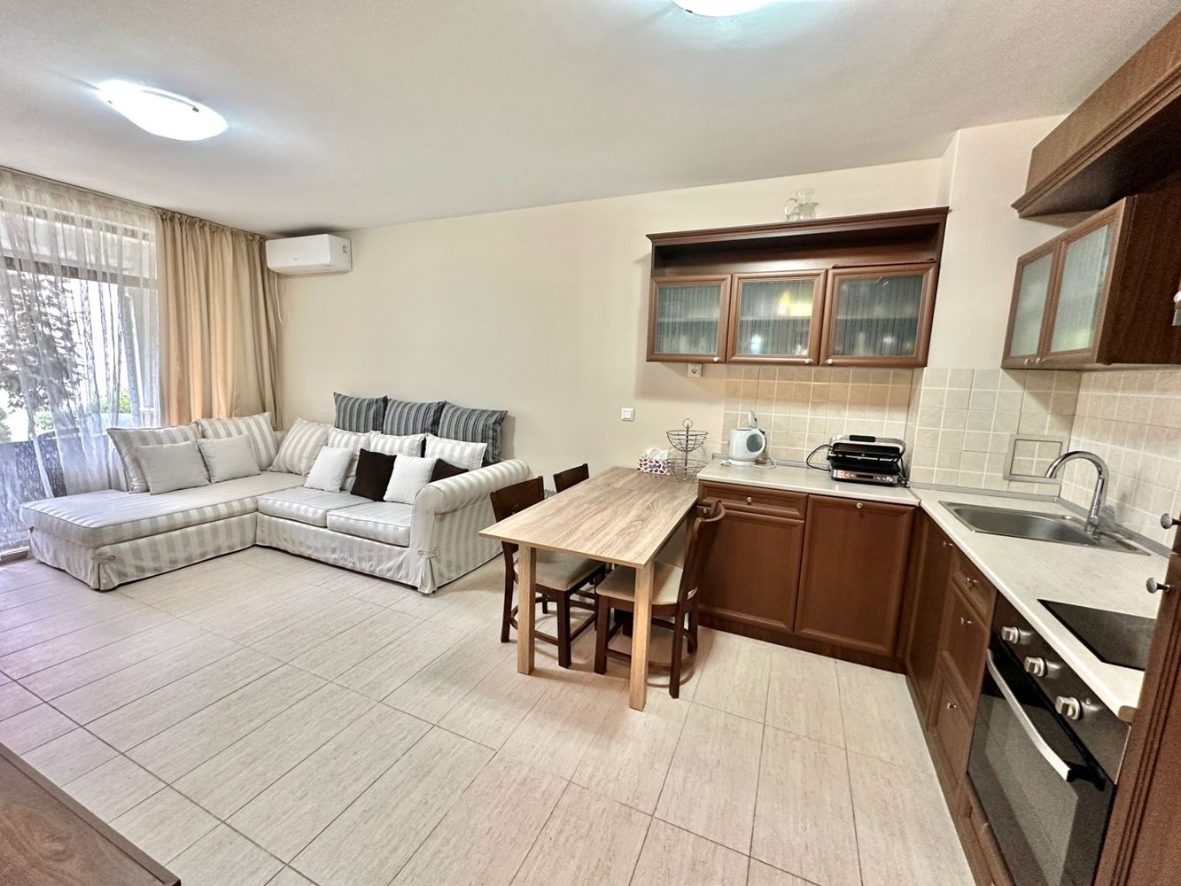 Cozy One-Bedroom Apartment Just Steps from Kavatsi Beach – Comfort, Tranquility and Mediterranean Atmosphere by the Sea