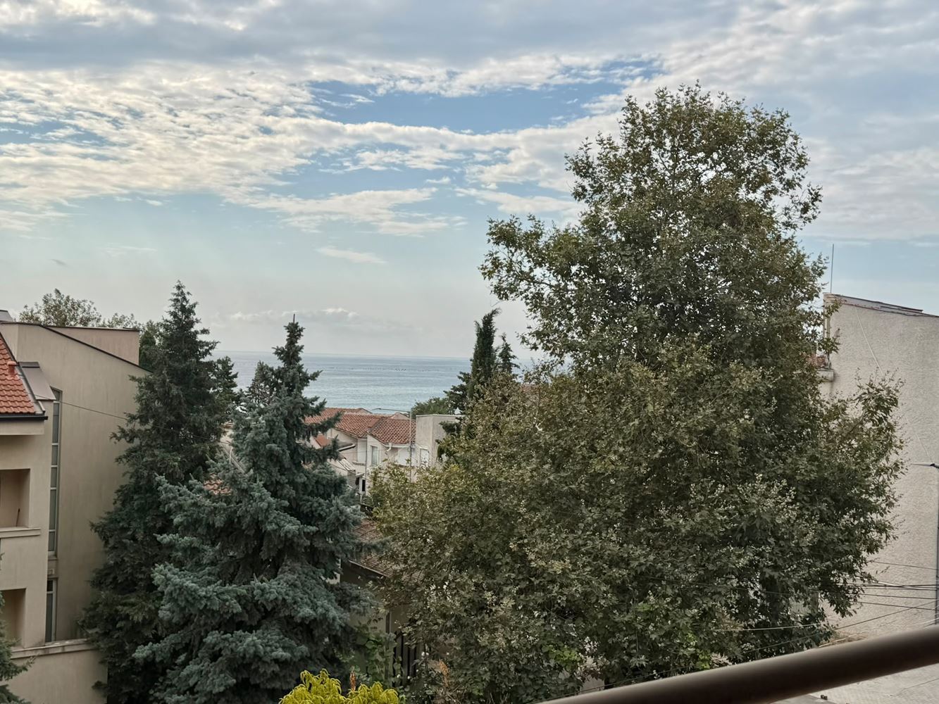 One-bedroom apartment with sea view and low maintenance fee in Ravda