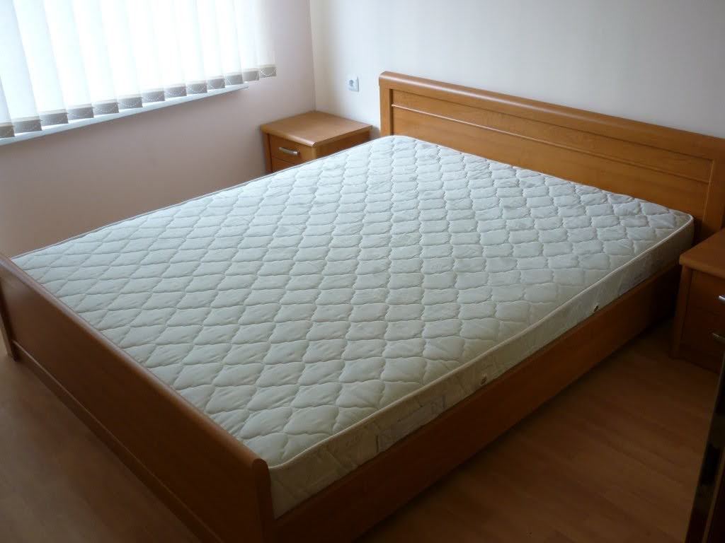 Fully Furnished One-Bedroom Apartment on the Beachfront with Sea View in Elenite