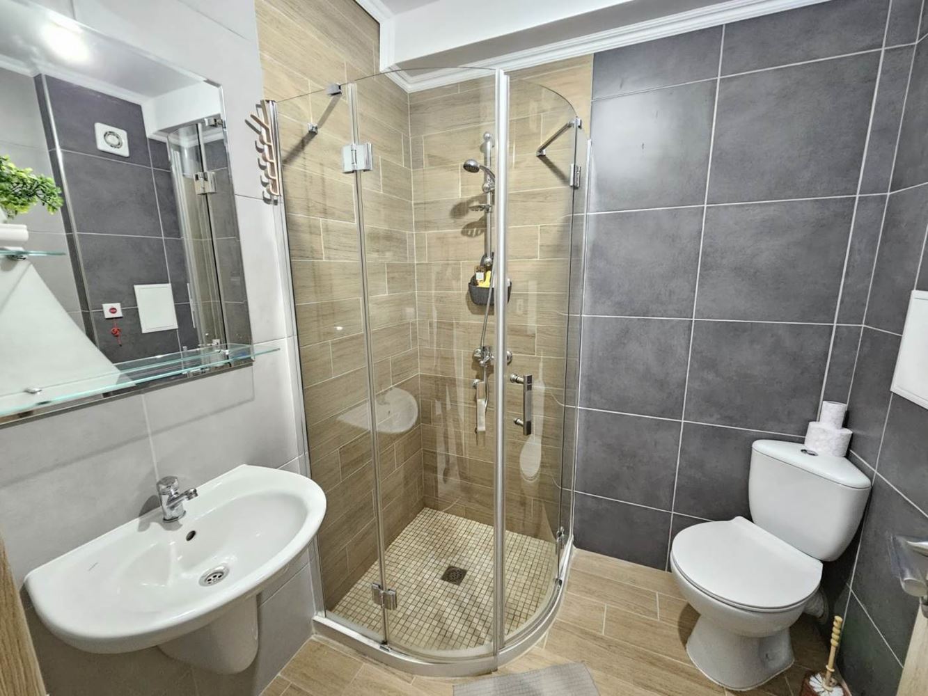 Studio with furniture in the center of Sunny Beach – ready for use or investment