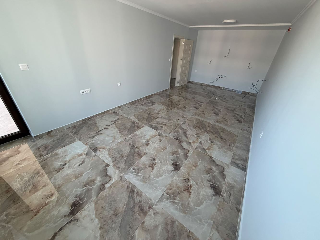 New One-Bedroom Apartment with Pool and Sea View in a Luxury First-Line Complex in Nessebar