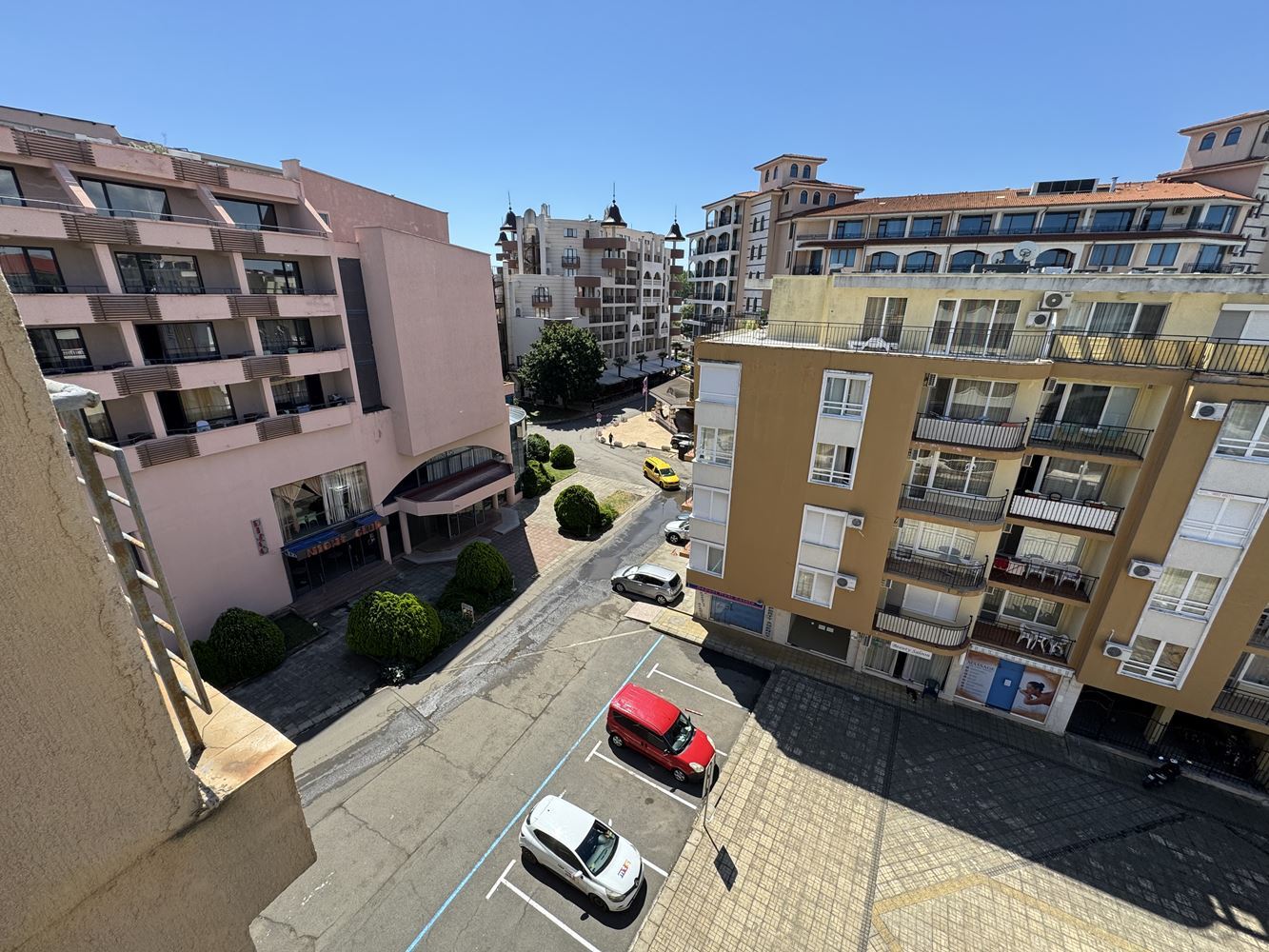 Panoramic Studio Steps Away from the Sea in Sunny Beach – Luxury, Comfort and a Prestigious Location