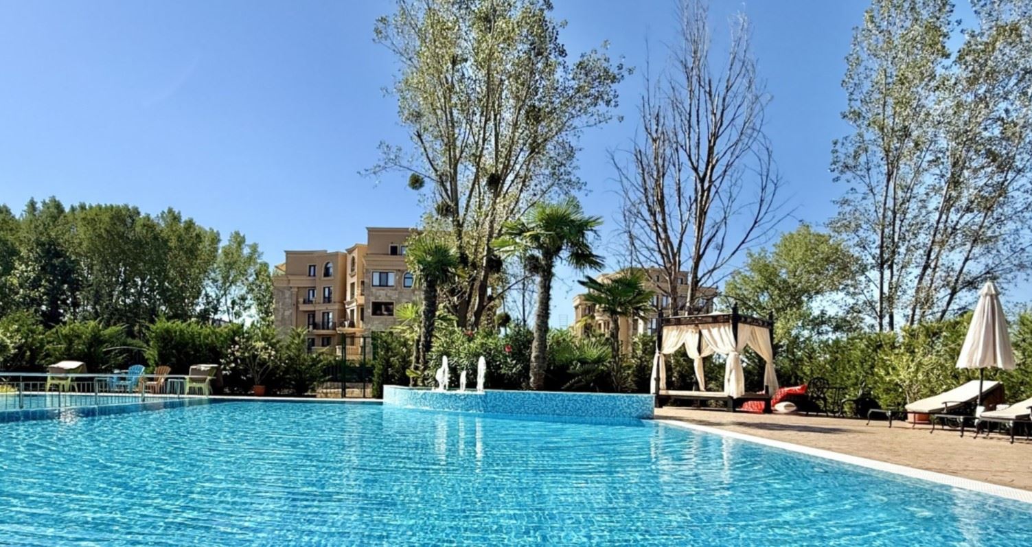 Penthouse with an impressive terrace and panoramic view – style and space on the top floor