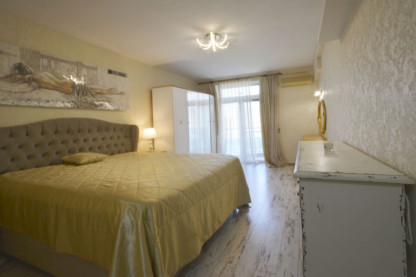 Luxury two-bedroom apartment with sea view on the first line in Ravda – 114 m², two terraces, and full comfort