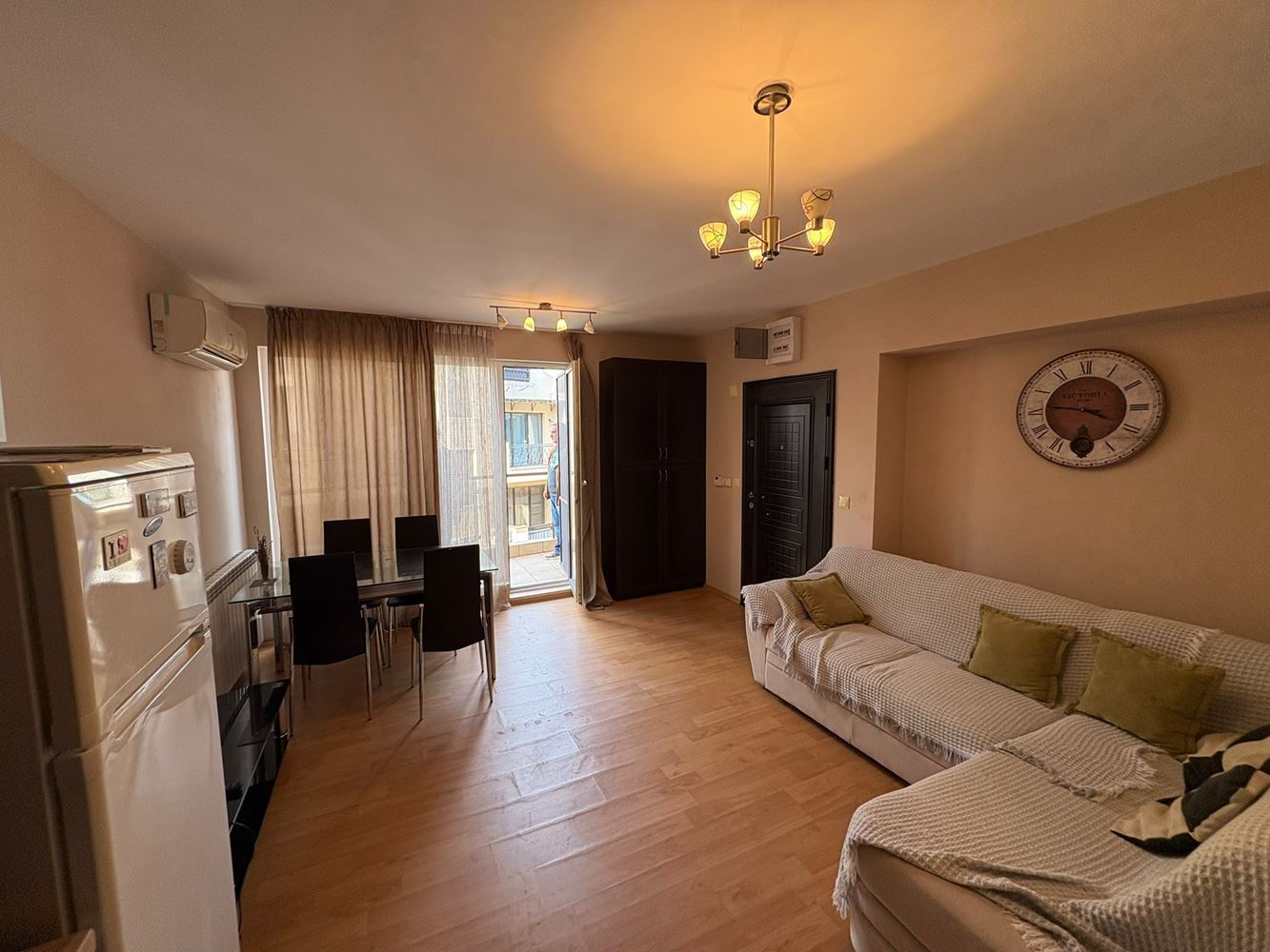 One Bedroom Apartment, 50 Metres from the Sea in Pomorie