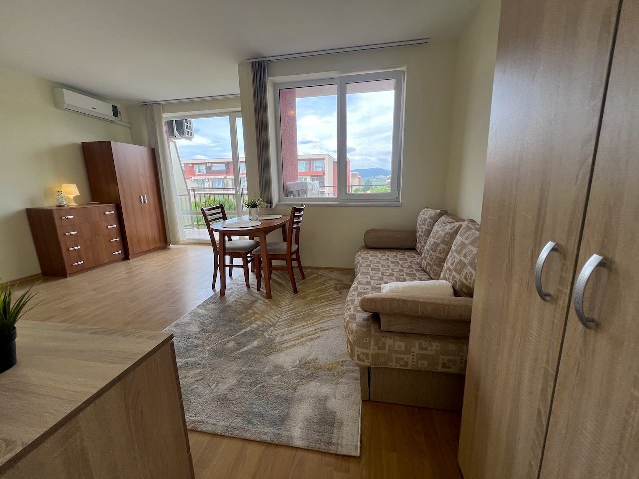 Spacious studio in Sunny Beach with an excellent location and an impressive complex – ready to move in or invest in