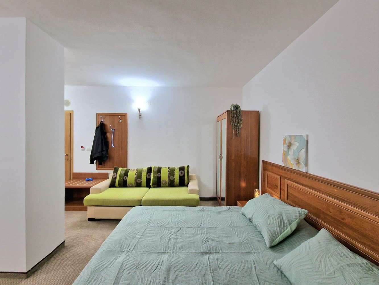 Panoramic studio on the top floor in Sunny Beach – tranquility, space, and a sense of freedom