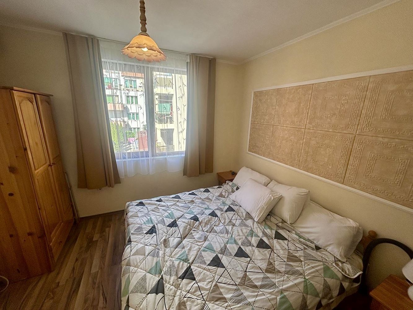Spacious one-bedroom apartment with a green view in Nessebar – ready to move in
