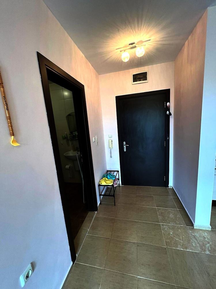 Spacious Studio with Pool View in Sunny Beach – Fully Furnished