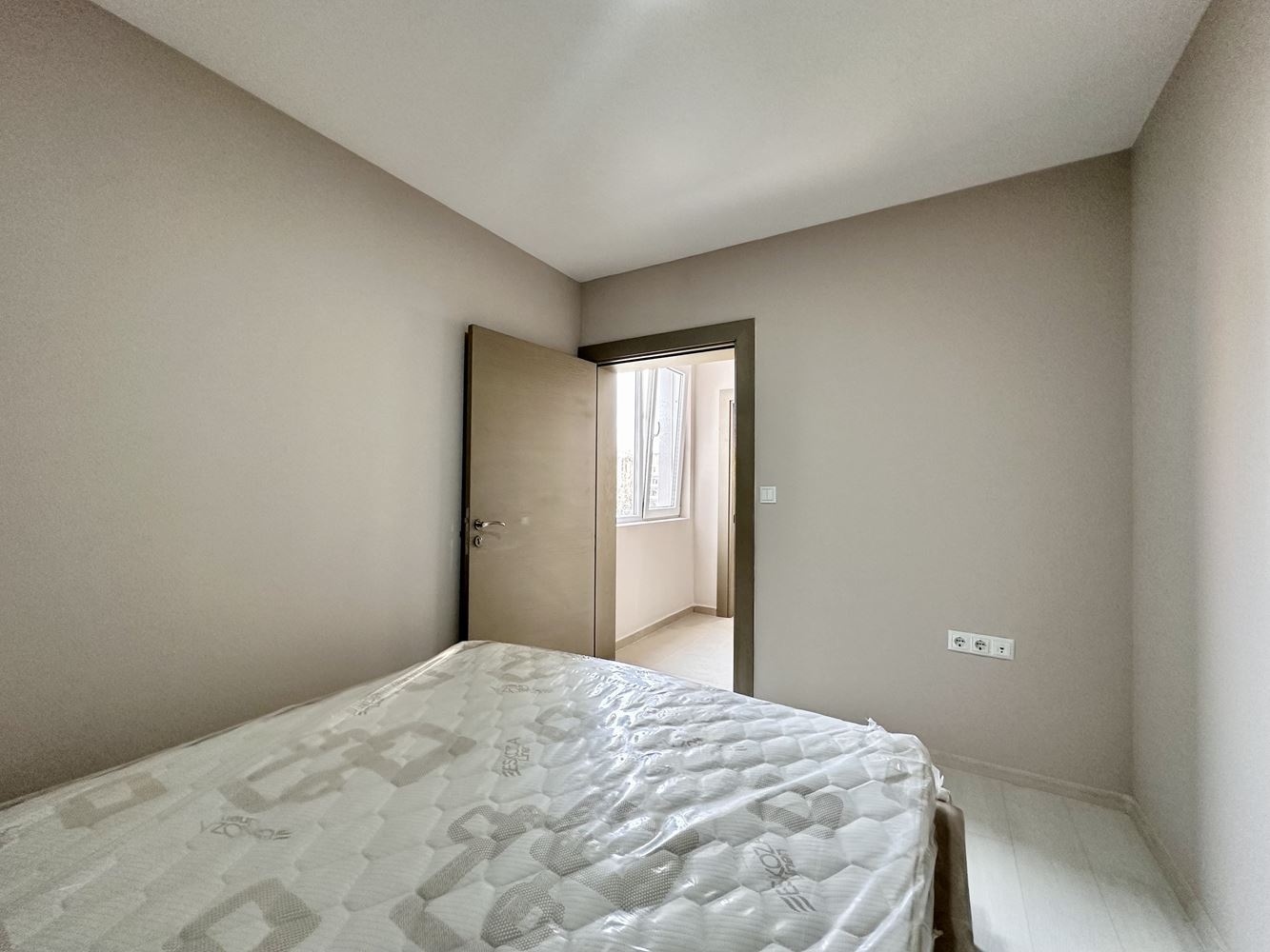 Cozy one-bedroom apartment with pool and green area view in Sunny Beach – ready to use