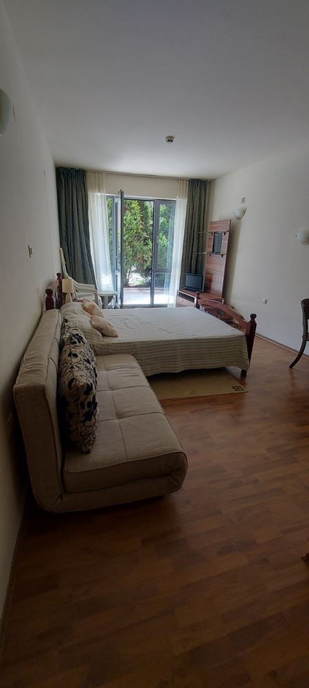 Studio with Direct Pool Access in Ravda – Comfort and a Seaside Atmosphere