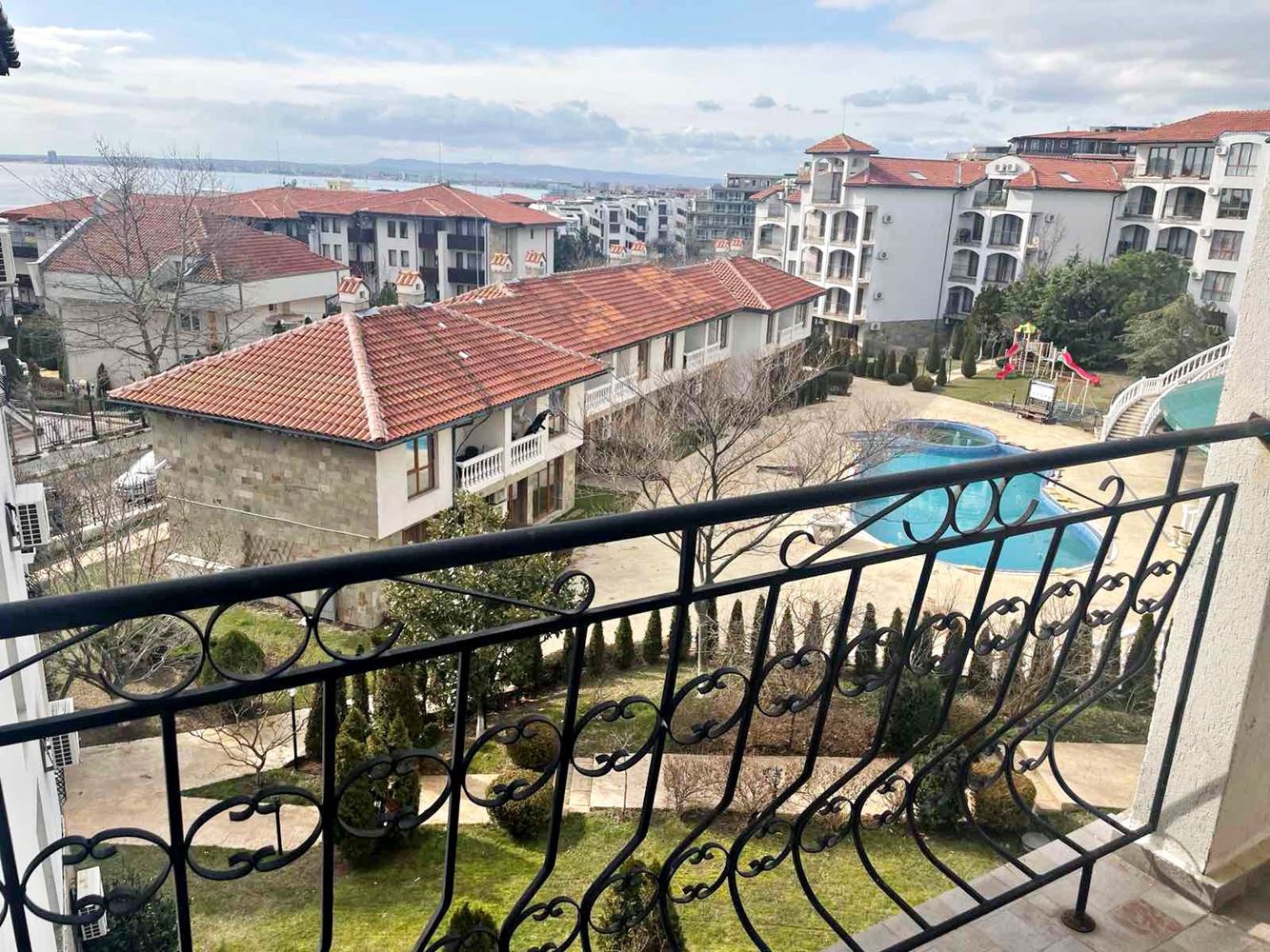 One-Bedroom Apartment with Panoramic Sea View in Sveti Vlas – Style, Comfort and Excellent Investment
