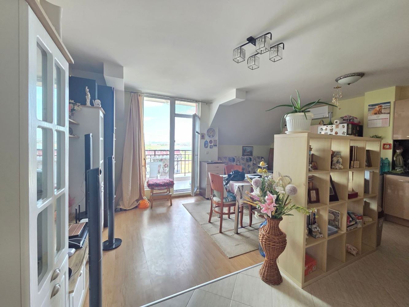 Spacious one-bedroom apartment with panoramic view of the salt lakes and the sea in Pomorie