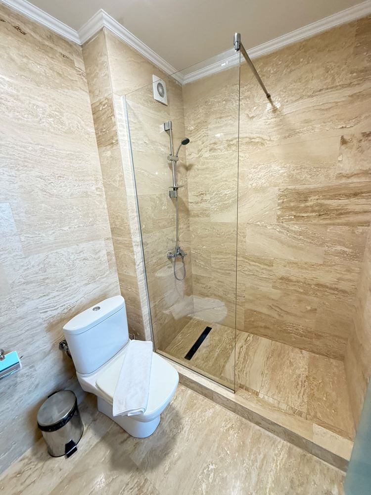 Luxury first-line sea apartment in Sunny Beach with frontal sea view
