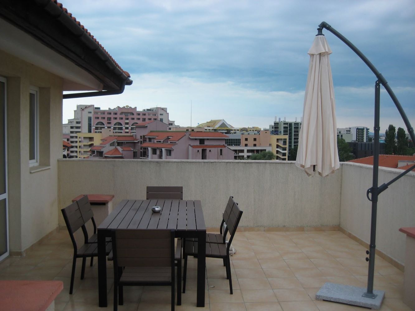 Sunny Beach: Fully Furnished and Equipped Two-Bedroom Apartment in an Excellent Well-Maintained Complex