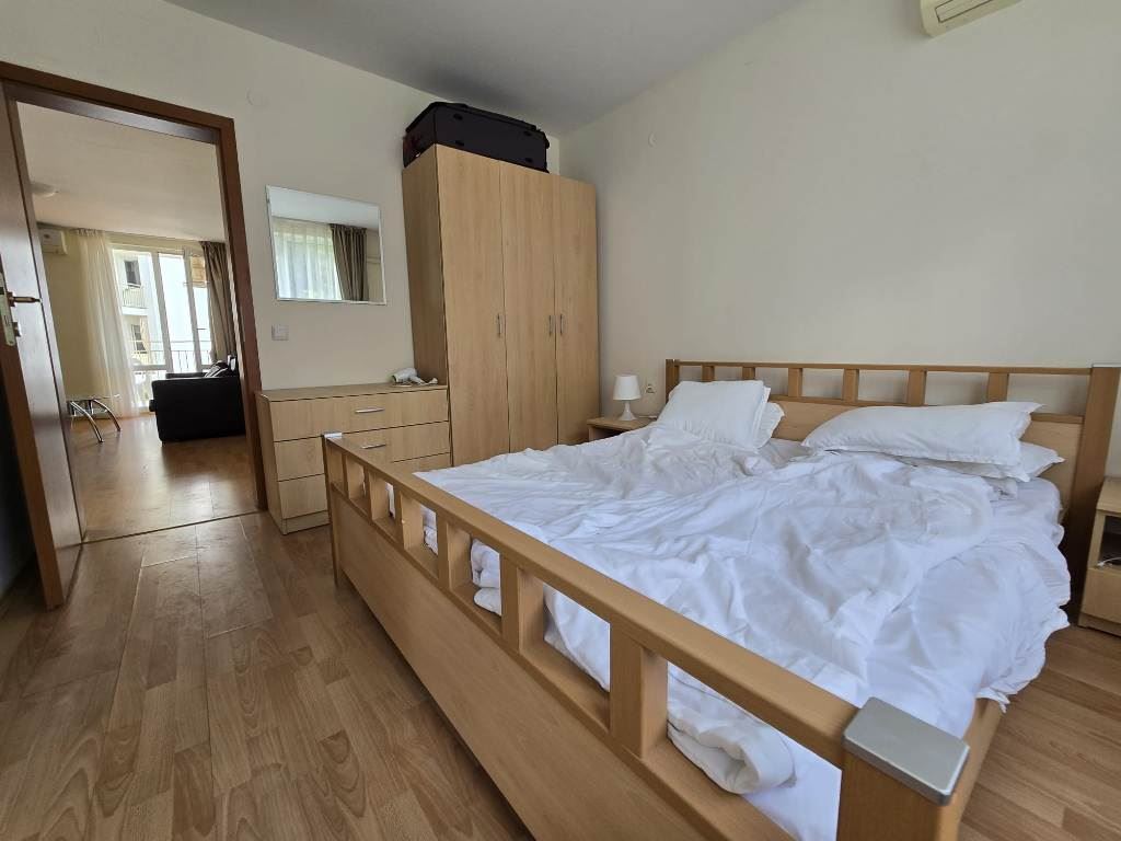 Three-Room Apartment in a Complex with Extensive Infrastructure in Sveti Vlas