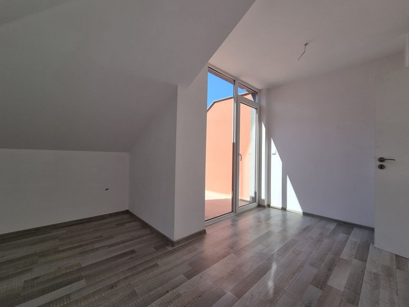 Bright and modern apartment in an excellent location – a combination of comfort, nature, and seaside spirit