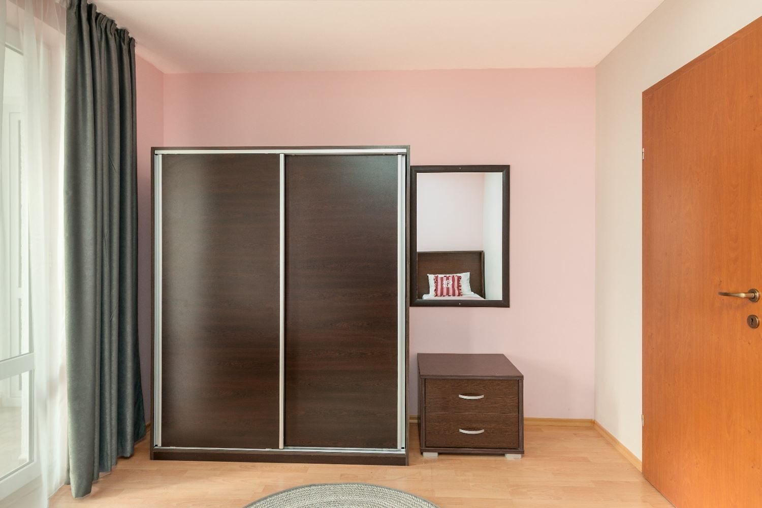 Stylish two-bedroom apartment on the first line with direct sea view in Sveti Vlas – space, luxury and full amenities